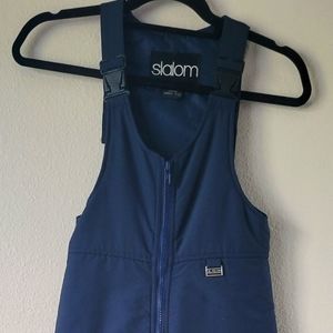 Ski suit for youth size 10